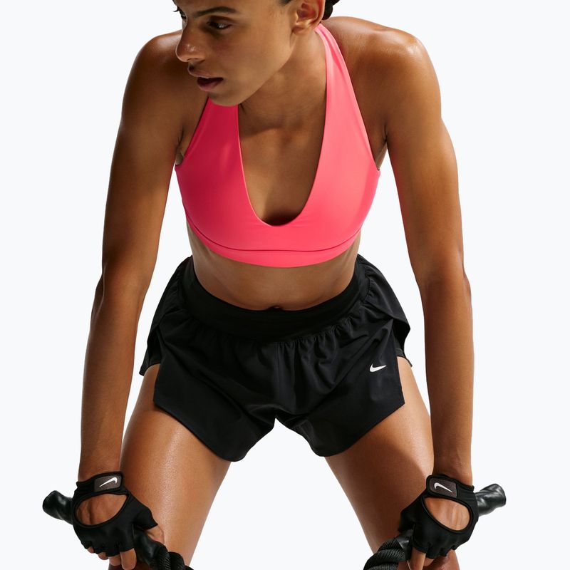 Fitness podprsenka Nike Indy Strappy laser crimson/black 4