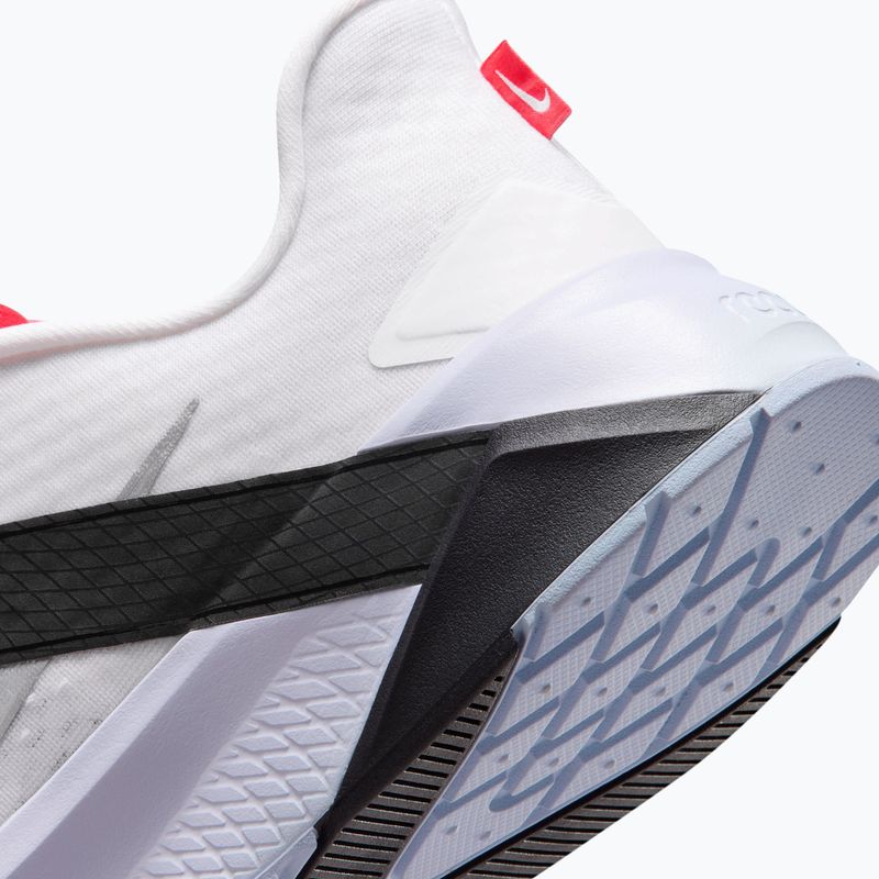 Pánske tréningové topánky Nike Hybrid RN white/black/metallic silver 6
