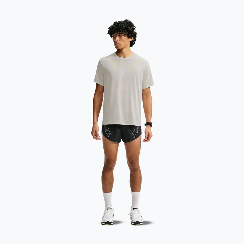 Pánske bežecké tričko Nike AeroSwift Dri-Fit ADV light bone 2