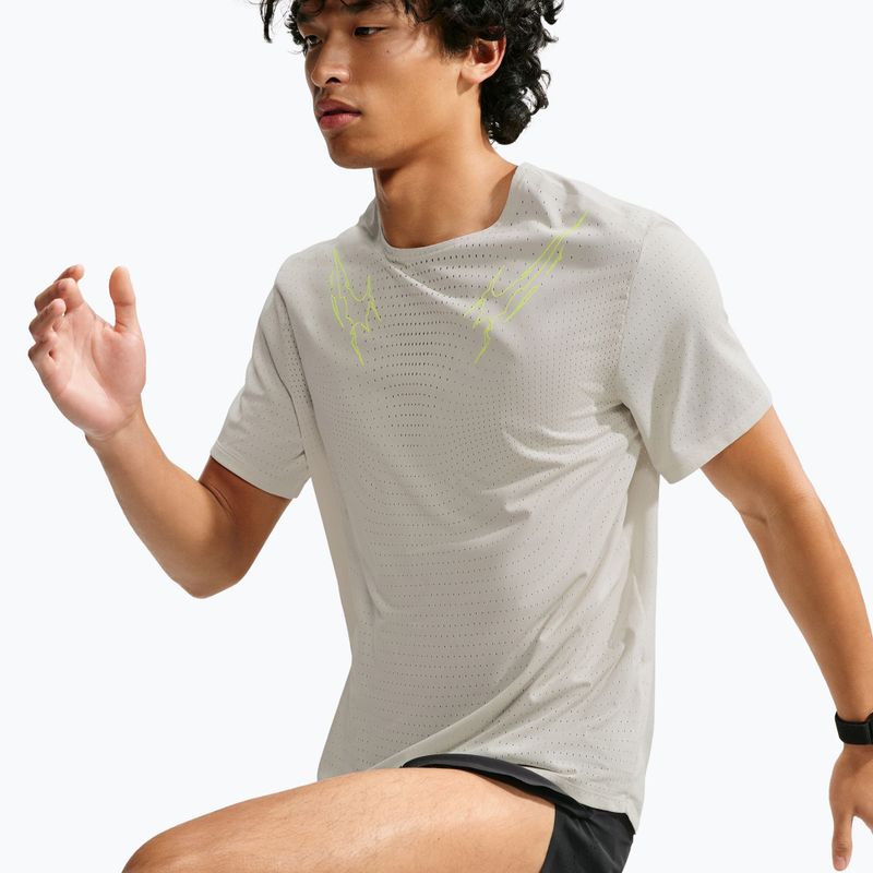 Pánske bežecké tričko Nike AeroSwift Dri-Fit ADV light bone 5