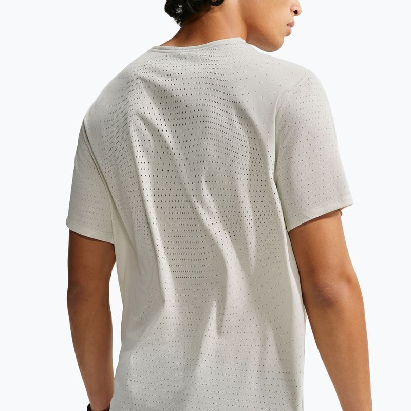 Pánske bežecké tričko Nike AeroSwift Dri-Fit ADV light bone 6