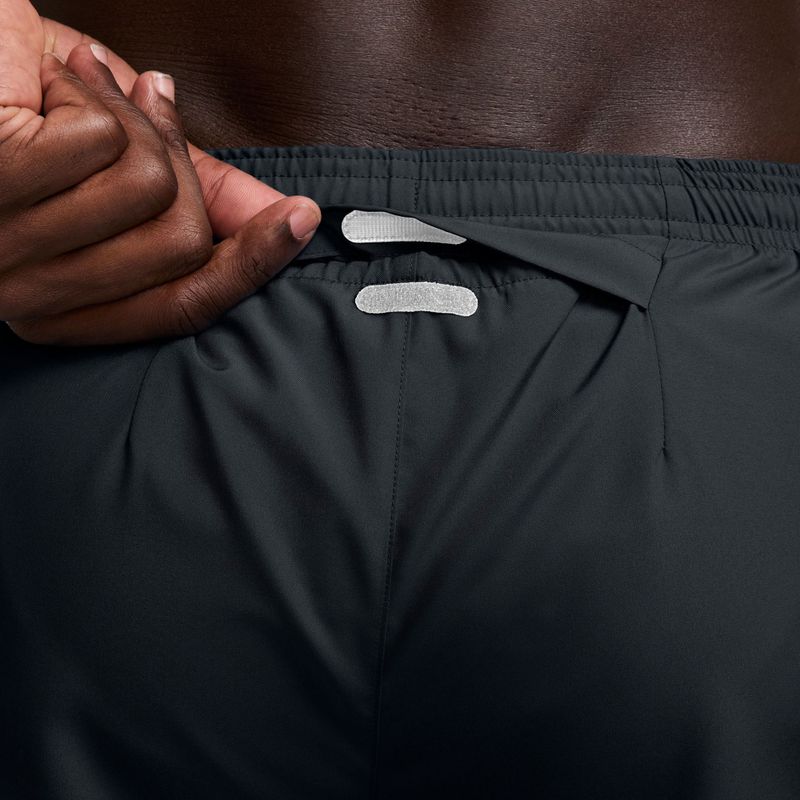 Pánske bežecké šortky Nike Miler black/black 4