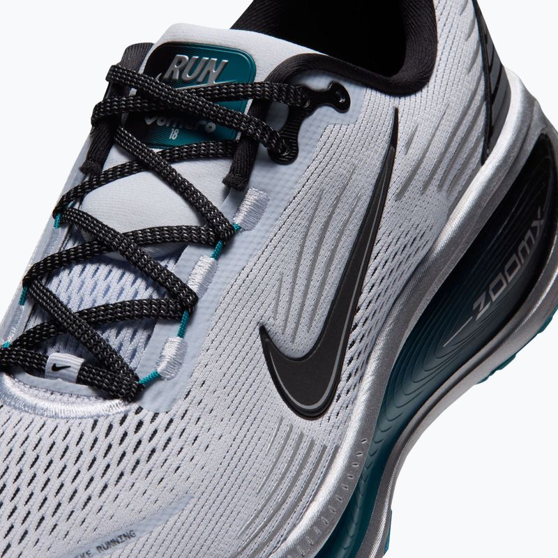 Pánske bežecké topánky Nike Vomero 18 football grey/metallic cool grey/black 5