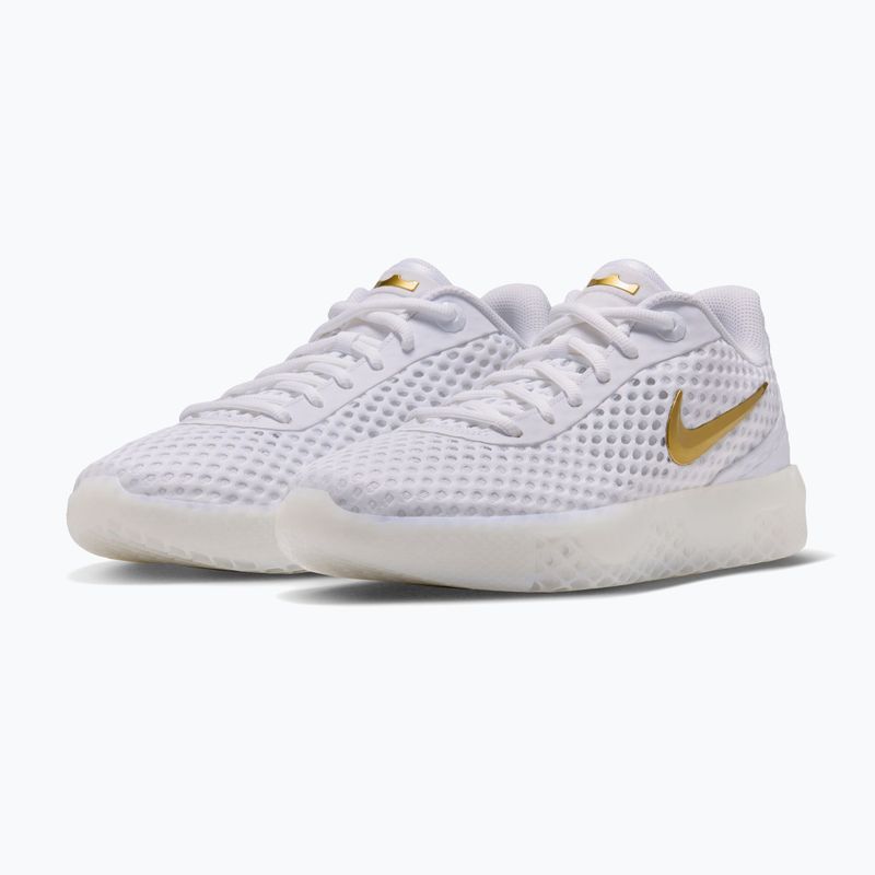 Pánske basketbalové topánky Nike LeBron Witness X white/white/photon dust/metallic gold 2