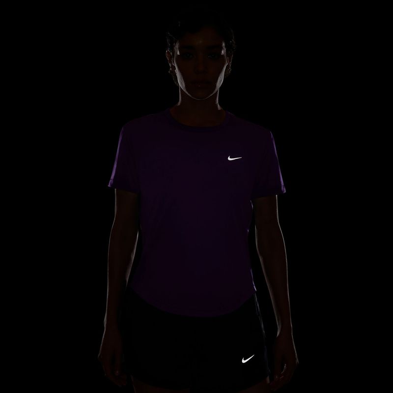 Dámske bežecké tričko Nike Tempo SS bold berry 7