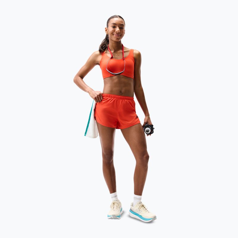 Dámske bežecké šortky New Balance Run Essentials 3" Short neo flame 2