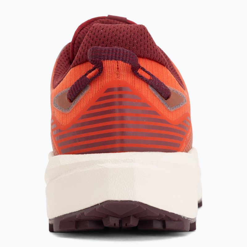 Dámske bežecké topánky New Balance Rebel V1 podium red/neo flame 6
