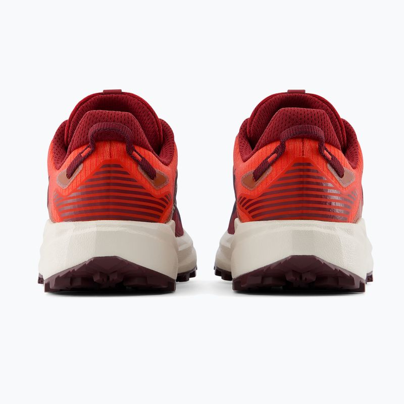 Dámske bežecké topánky New Balance Rebel V1 podium red/neo flame 5