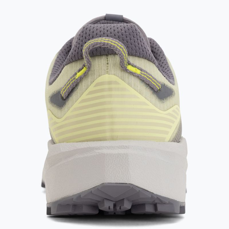Dámske bežecké topánky New Balance Rebel V1 grey 6