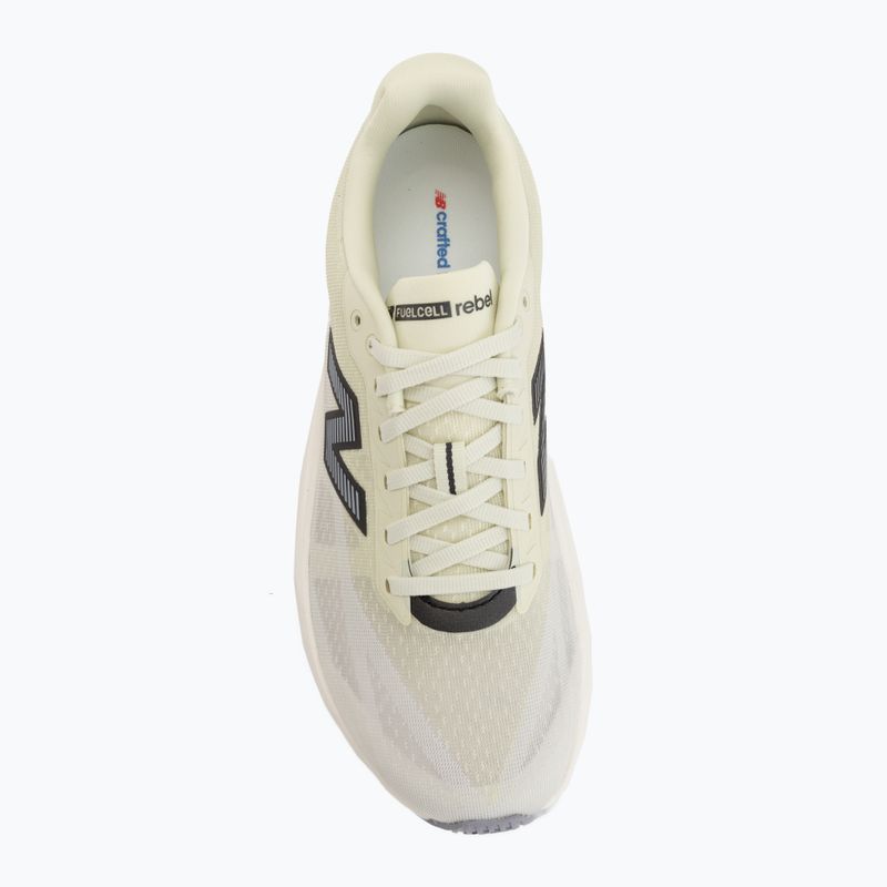 Pánske bežecké topánky New Balance FuelCell Rebel V5 pistachio butter/digital mist 5