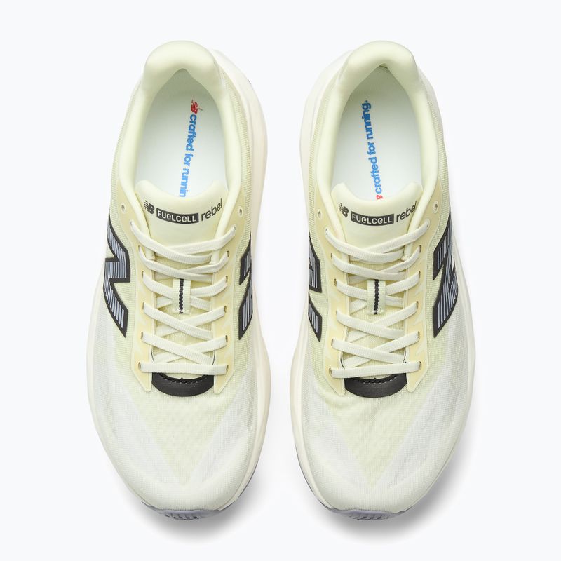 Pánske bežecké topánky New Balance FuelCell Rebel V5 pistachio butter/digital mist 4