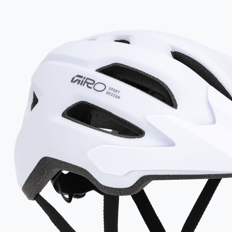 Cyklistická prilba Giro Fixture II matte white/grey 8