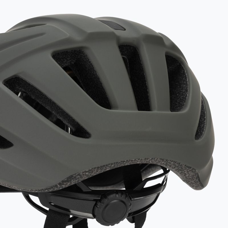 Cyklistická prilba Giro Isode II matte dark sage 7