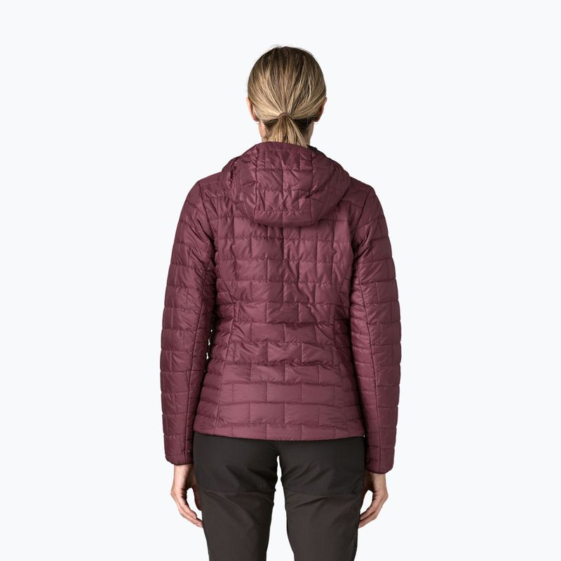 Dámska zateplená bunda Patagonia Nano Puff Hoody berry fig 2