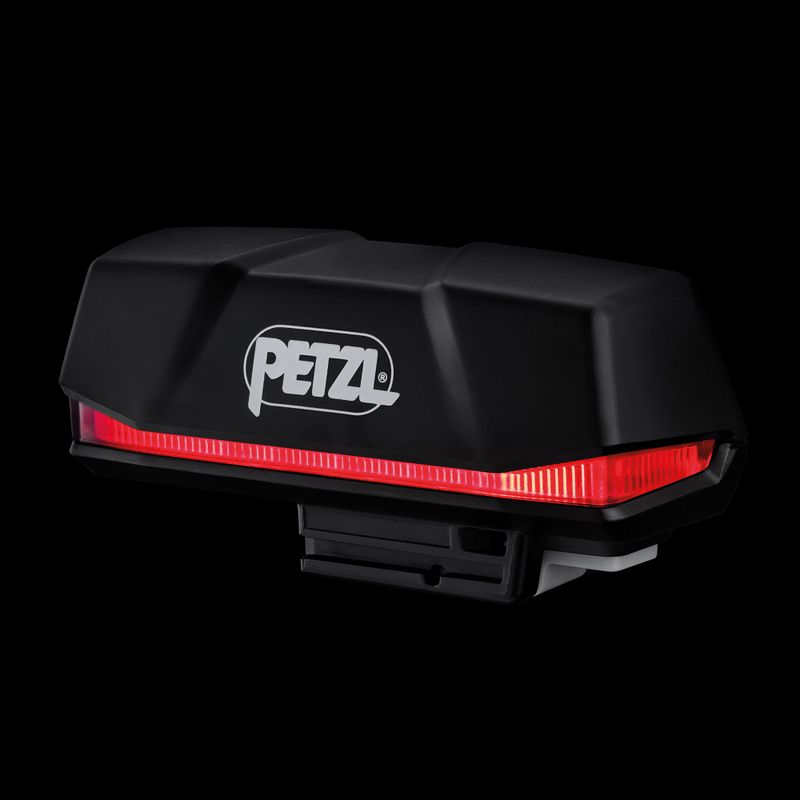 Petzl Nao RL čelová baterka čierna E105AA00 6