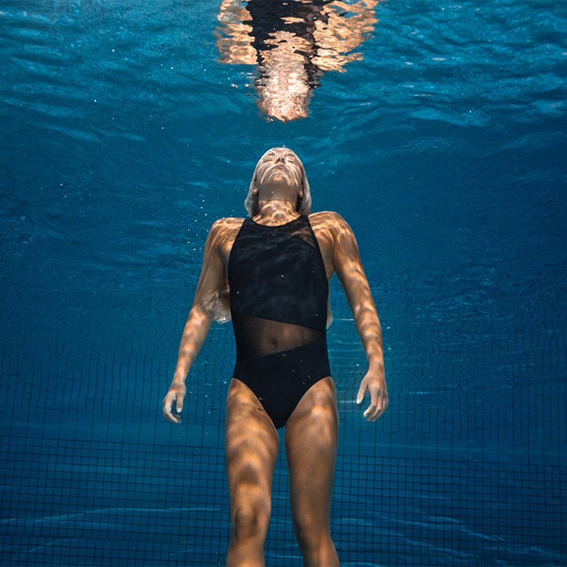 Dámske jednodielne plavky arena Mesh Angle Vent Back B black 5