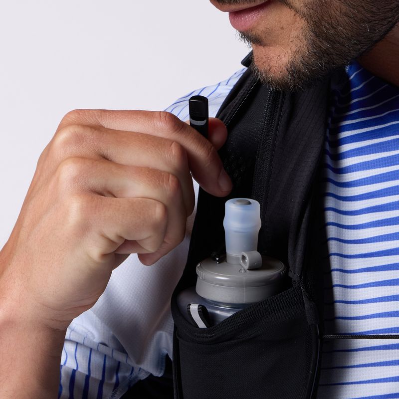 Bežecká vesta Rossignol Motion black 13