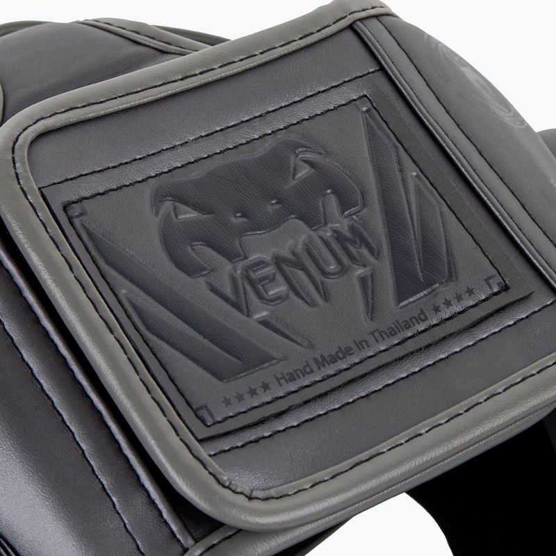 Unikátna boxerská prilba Venum Elite taille 10