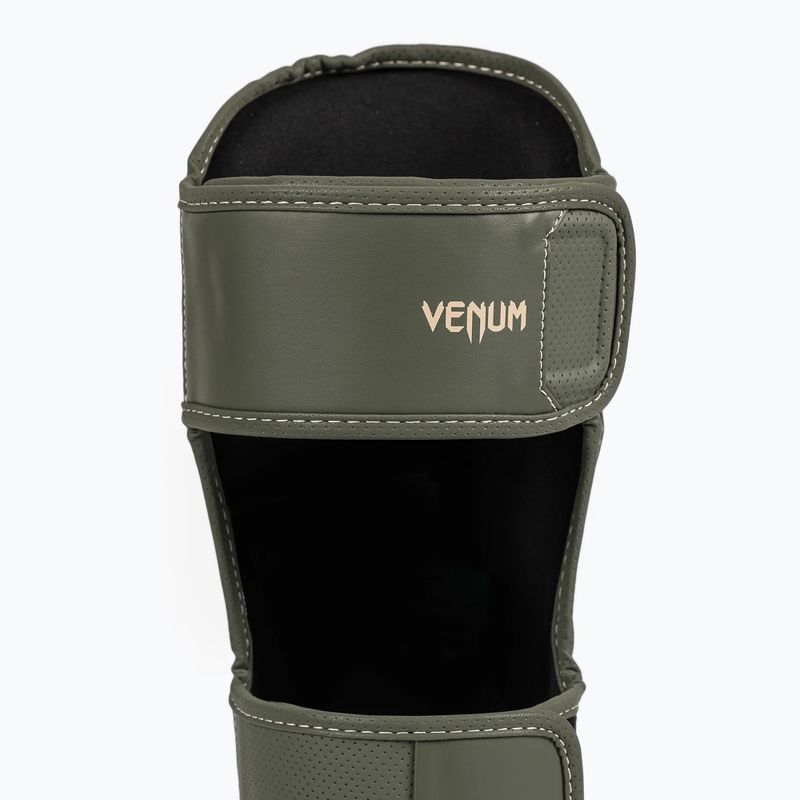 Pánske chrániče holení a chodidiel Venum Impact Evo military green 5