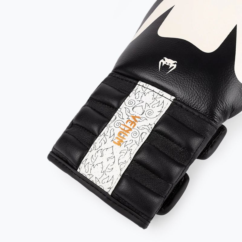 Boxerské rukavice Venum Reverso Boxing white/black 6