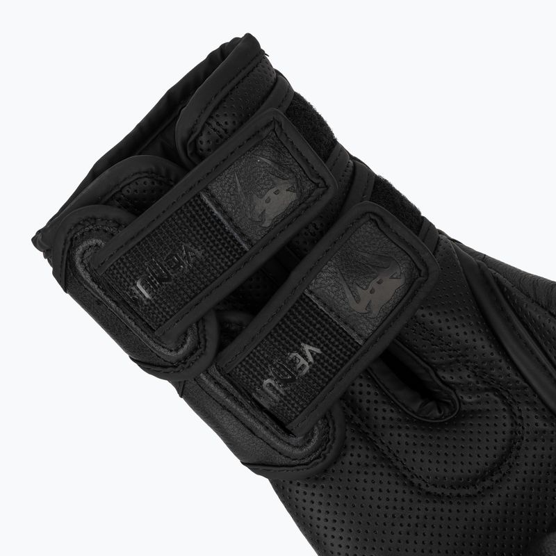 Boxerské rukavice Venum Reverso Boxing black/black 6