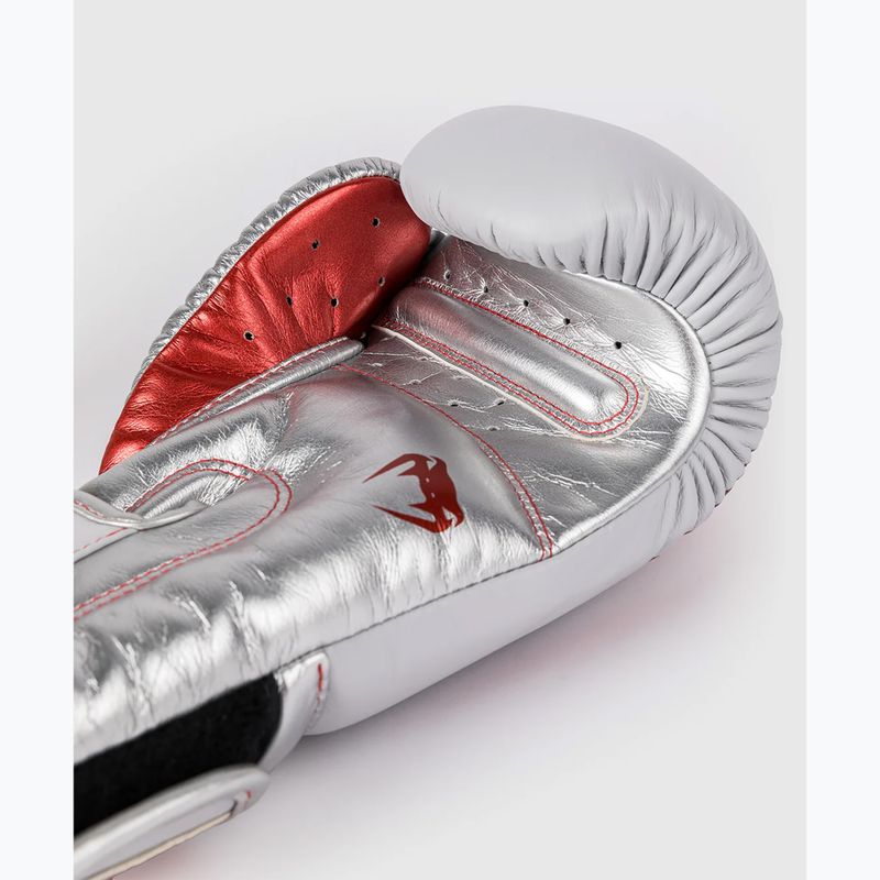Venum Giant 3.0 červené/strieborné boxerské rukavice 4