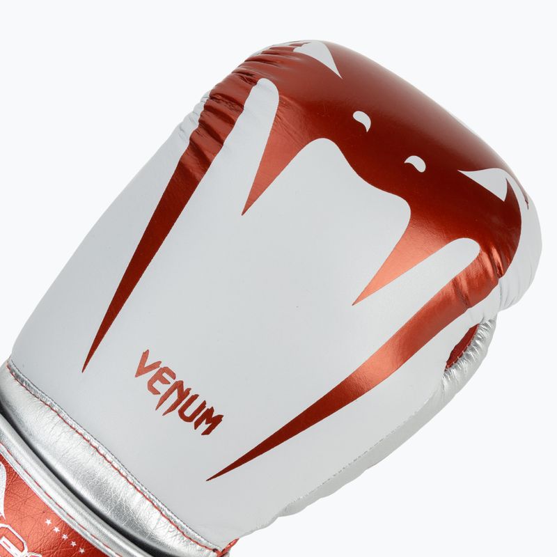 Venum Giant 3.0 červené/strieborné boxerské rukavice 5