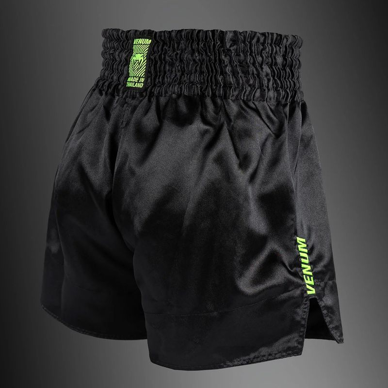 Pánske tréningové šortky Venum Classic Evo Muay Thai black/neon yellow 4