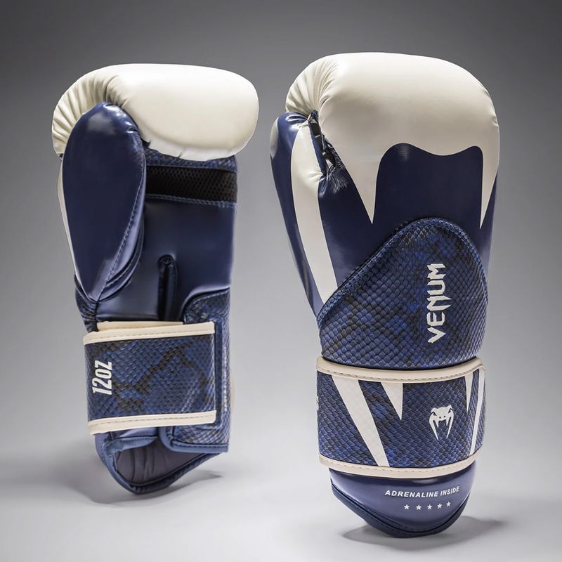 Pánske boxerské rukavice Venum Challenger 4.0 midnight blue 2