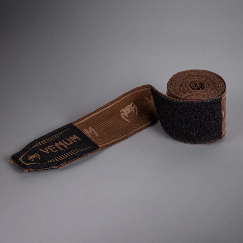 Boxerské bandáže Venum Classic Handwrap Advanced 250 cm dark brown 3