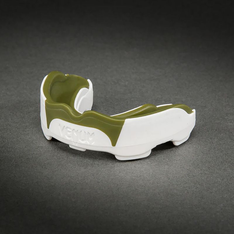 Chránič zubov Venum Predator Mouthguard white/khaki 2