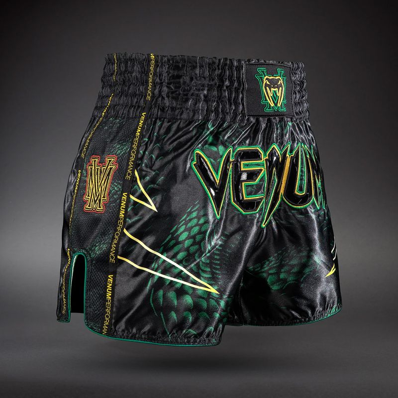 Pánske tréningové šortky Venum Matupa Muay Thai black/green/gold 3