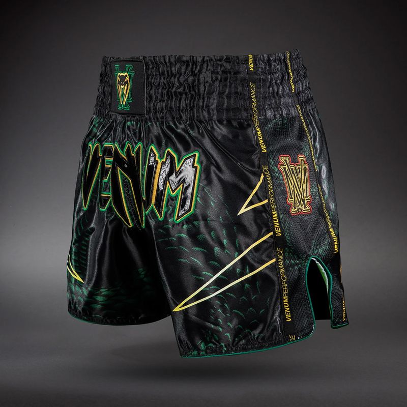 Pánske tréningové šortky Venum Matupa Muay Thai black/green/gold 4