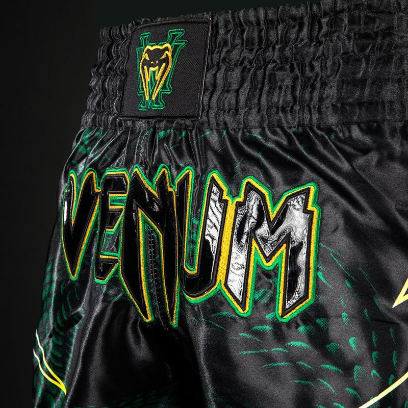 Pánske tréningové šortky Venum Matupa Muay Thai black/green/gold 5