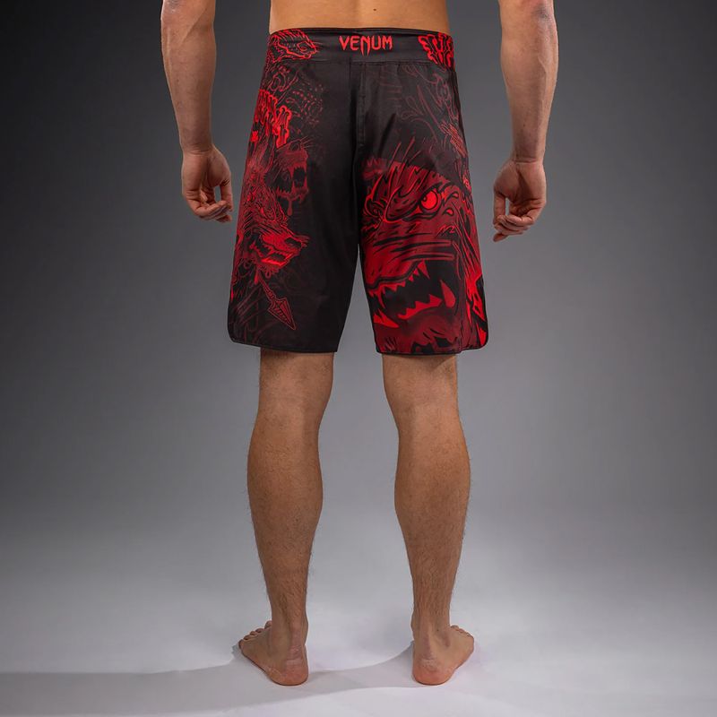 Pánske tréningové šortky Venum Wolf Atak Fightshorts black/red 3