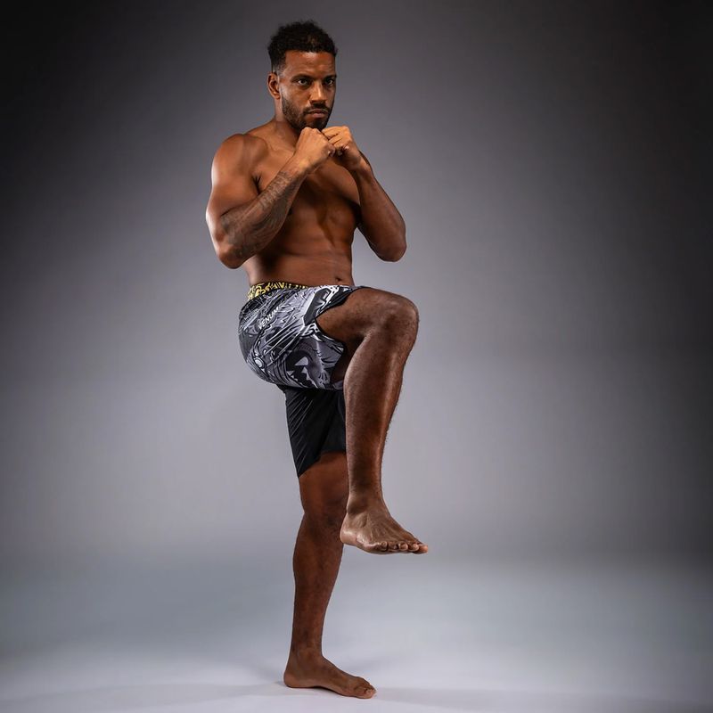 Pánske tréningové šortky Venum Wolf Atak Fightshorts black/grey 2