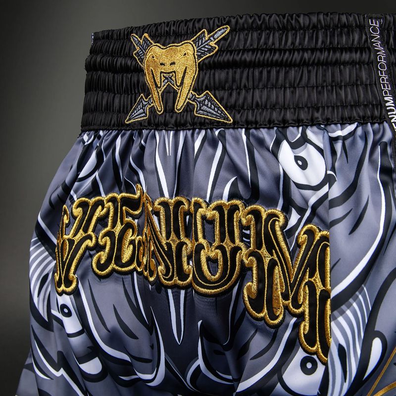 Pánske tréningové šortky Venum Wolf Attack Muay Thai Shorts black/grey 4