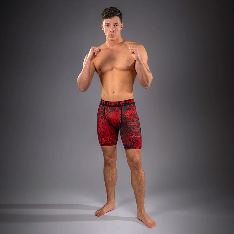 Pánske tréningové šortky Venum Wolf Attack Vale Tudo Shorts black/red 2