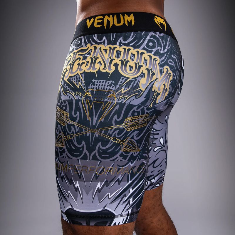 Pánske tréningové šortky Venum Wolf Attack Vale Tudo Shorts black/grey 7