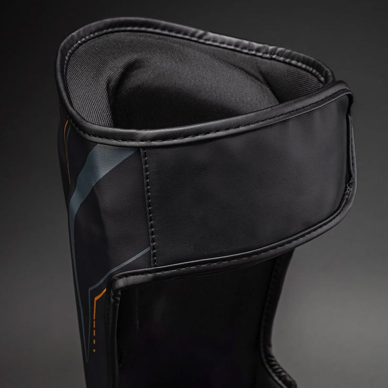 Chrániče holení a chodidiel Venum Streamline Shin black/gold 4