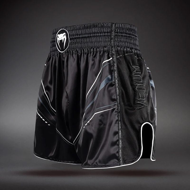 Pánske tréninkové šortky Venum Streamline Muay Thai black/white 3