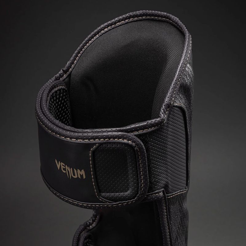 Chrániče holení a chodidiel Venum Impact Evo Scales Shin dark grey 4