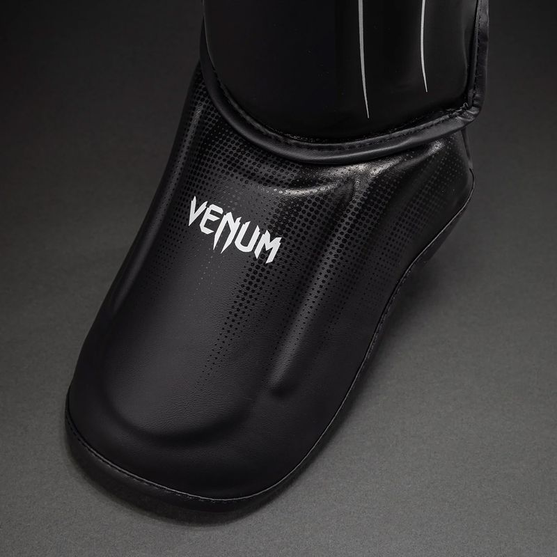 Chrániče holení a chodidiel Venum Stealth Shin black/white 3