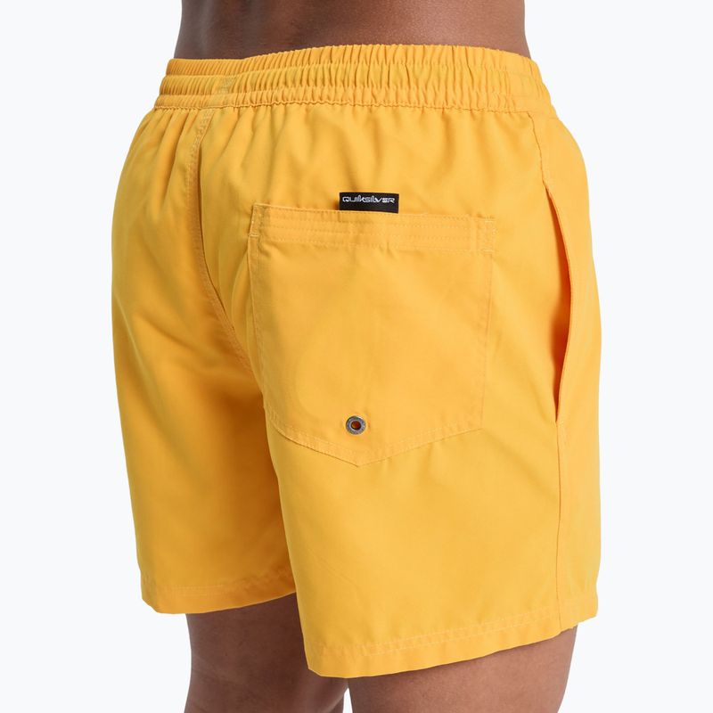 Pánske plavecké šortky Quiksilver Everyday Solid Volley 15" radiant yellow 8