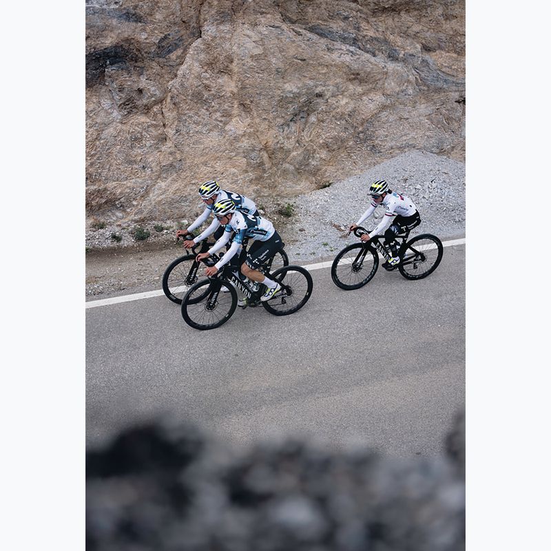 Cyklistická prilba ABUS Airbreaker 2.0 whiny white 9