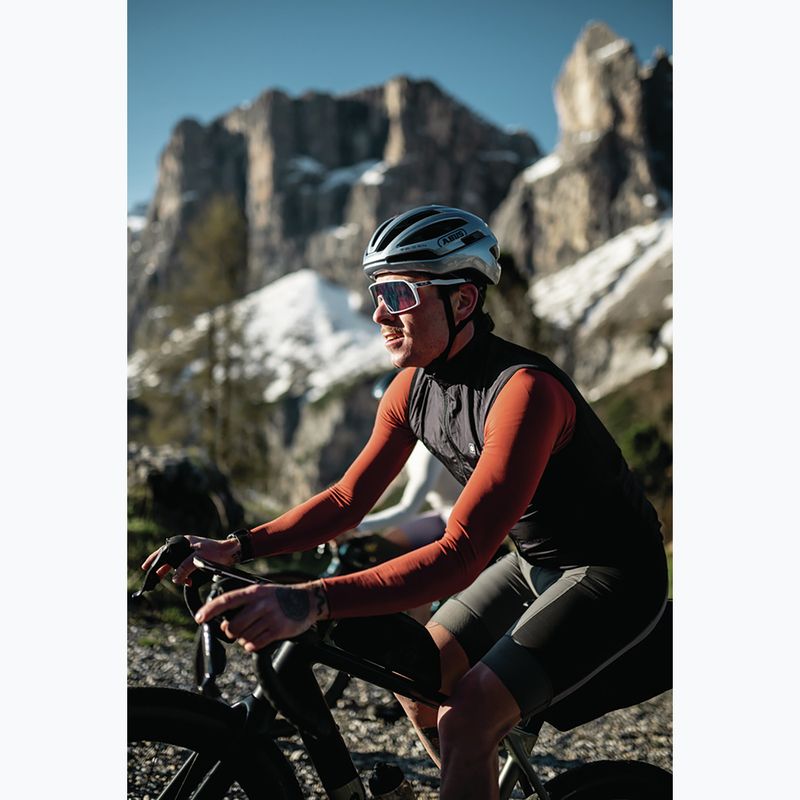 Cyklistická prilba ABUS Taipan graphite silver 6