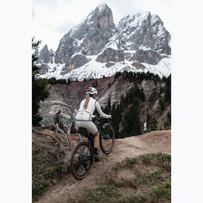 Cyklistická prilba ABUS Taipan LED shiny white 8