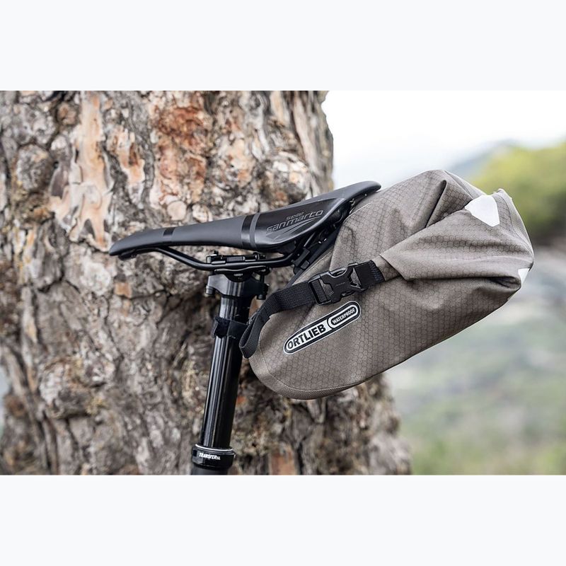 Cyklistická taška pod sedlo ORTLIEB Saddle-Bag Two 1.6 l dark sand 2