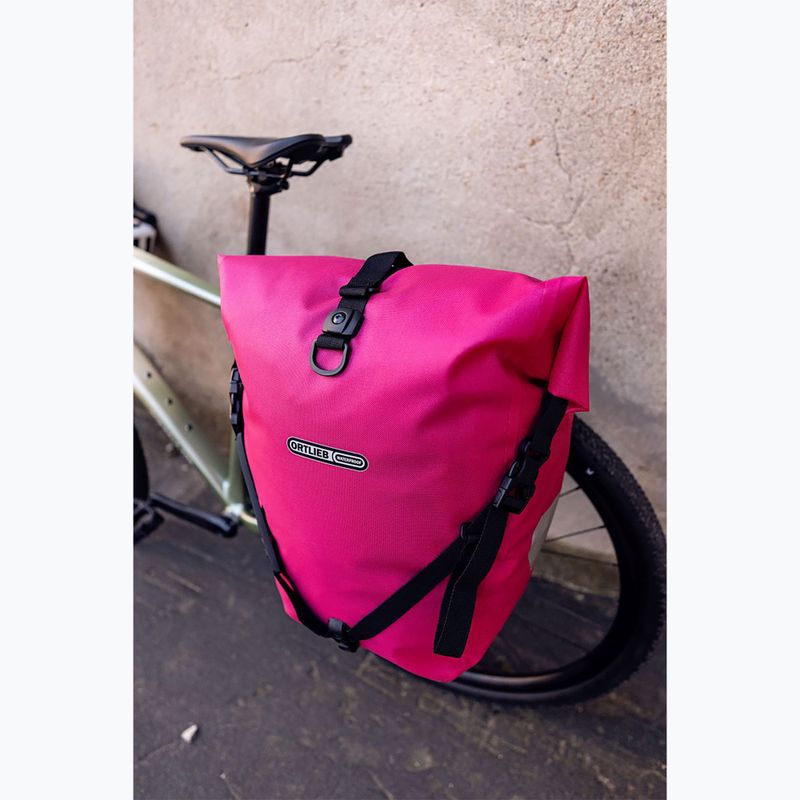 Cyklistická brašna ORTLIEB Back-Roller Cyber 20+3 l cyber pink 9