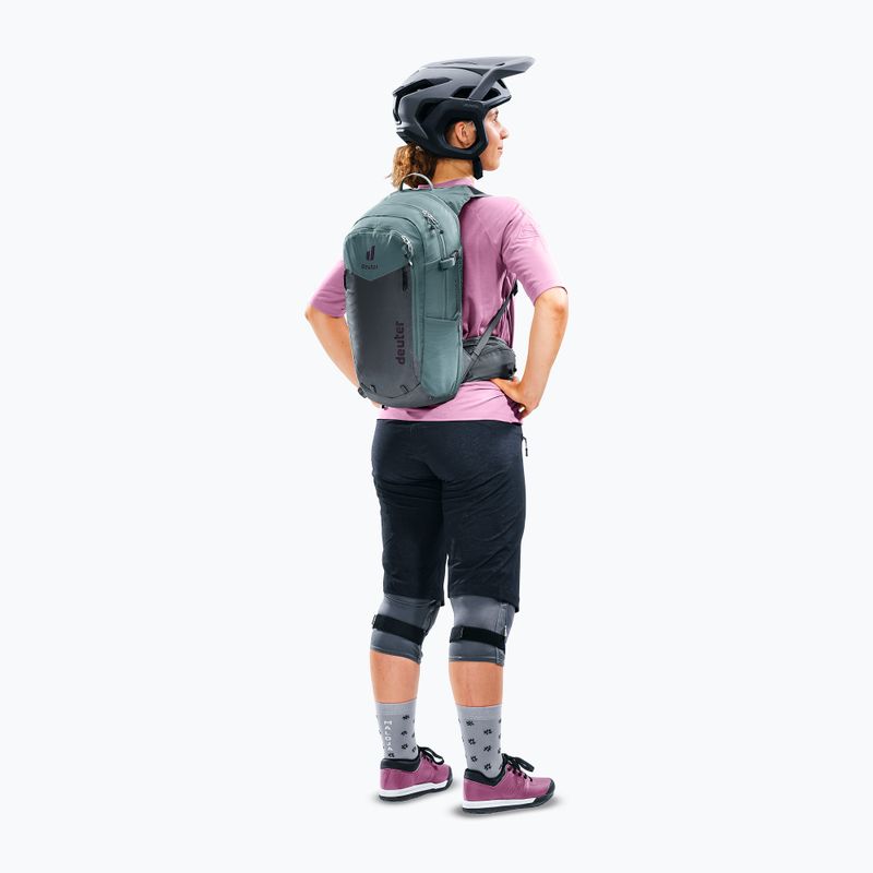 Dámsky cyklistický batoh deuter Compact 12 + 3 SL graphite/shale 15